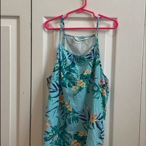 Girl’s spaghetti strap floral top